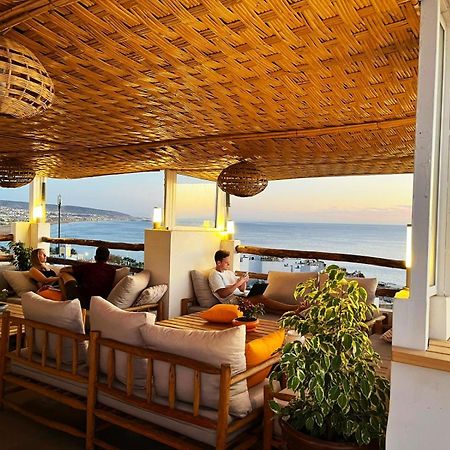 Bigblue Surf Hostel & Coworking Space - Taghazout (Adults Only) Azazoul Eksteriør bilde