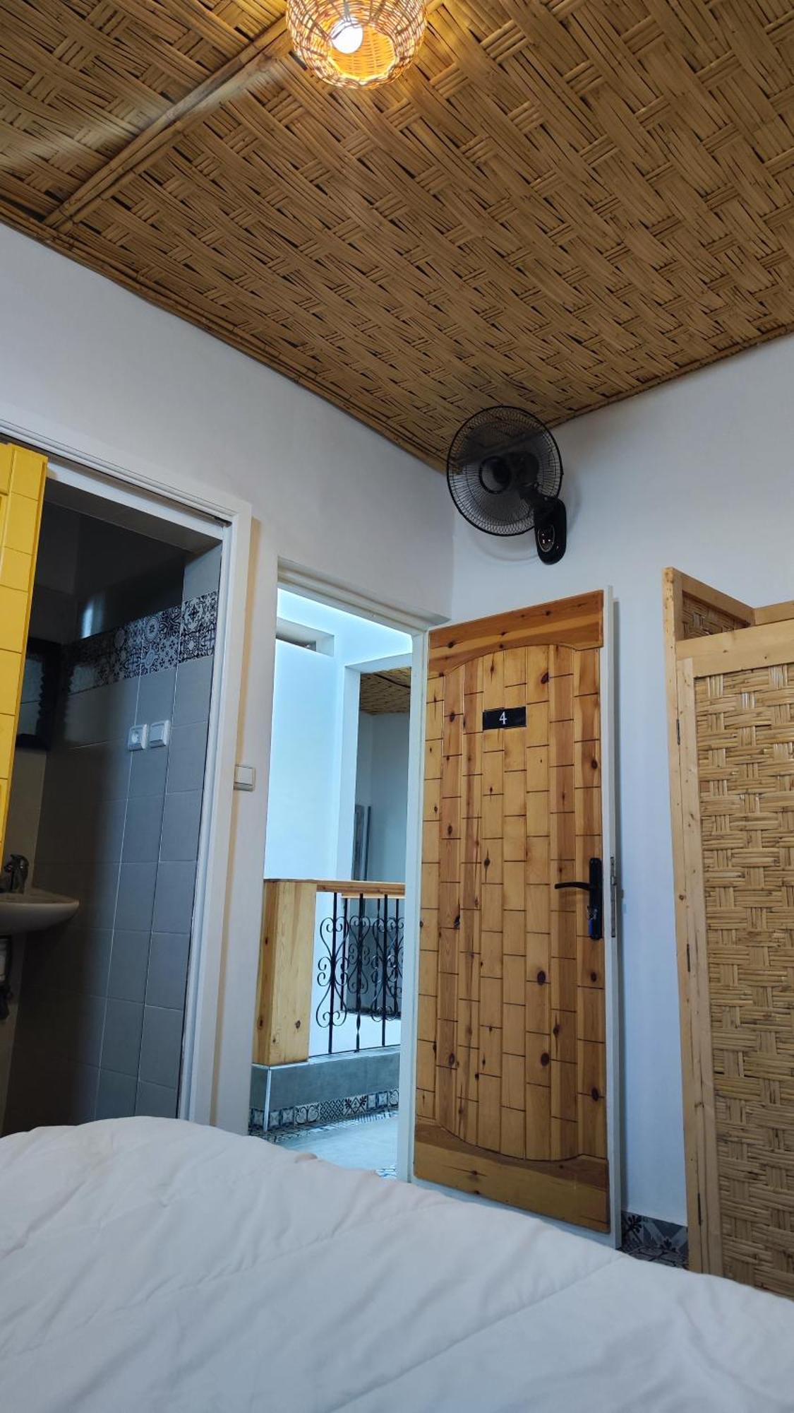 Bigblue Surf Hostel & Coworking Space - Taghazout (Adults Only) Azazoul Eksteriør bilde